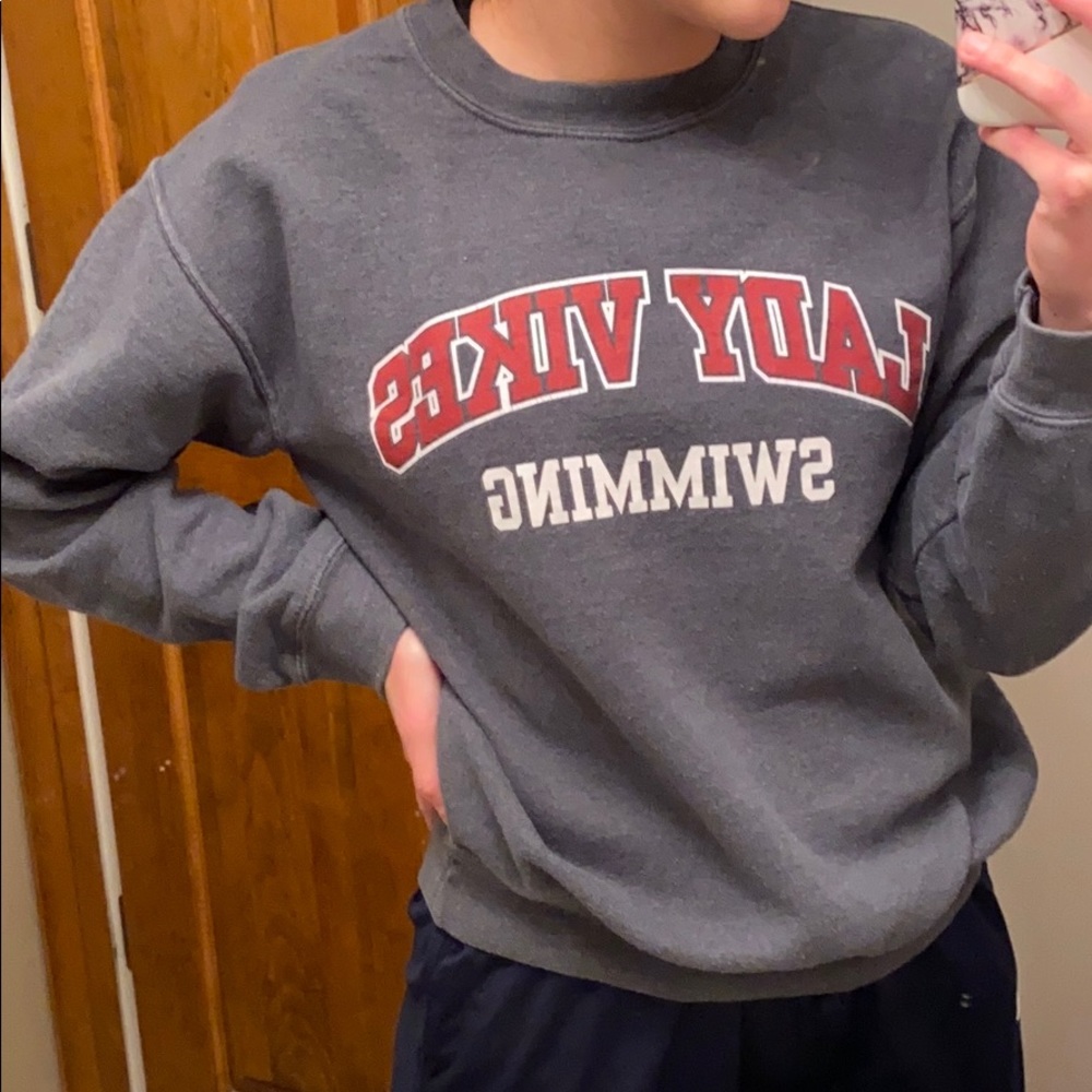 School Pullover - Picture 3 of 3